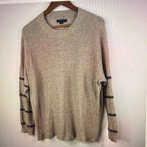 AMERICAN EAGLE Women Oatmeal Blue Stripe on Sleeves Oversized Sweater Size L